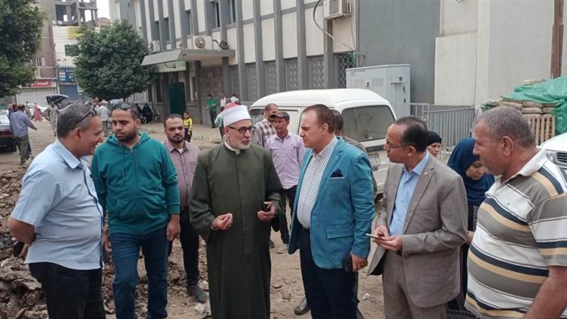 رئيس مركز ملوى ومدير