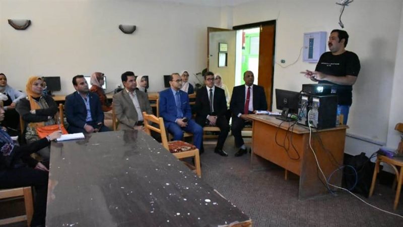 جانب من المحاضرات