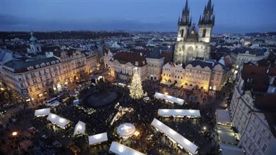 آلاف المتظاهرين في التشيك يدعون حكومتهم للتفاوض مع روسيا