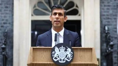 رئيس الوزراء البريطاني يحذر من قرارات صعبة للانتعاش الاقتصادي