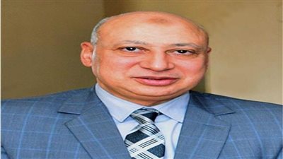 الضرائب: نحرص على تنفيذ الإجراءات  اللازمة لتيسير رد الضريبة للسائحين المغادرين غير المقيمين 