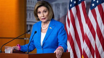 بيلوسي تعبر عن حزنها جراء الهجوم على زوجها