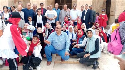 السياحة والتعليم بسوهاج تنظمان رحلات ترفيهية وتثقيفية لطلاب المدارس لزيارة المعالم الأثرية