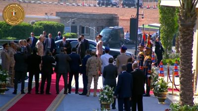 وصول الرئيس السيسي لمقر افتتاح مركز التحكم المركزي للشبكة الوطنية الموحدة لخدمات الطوارئ