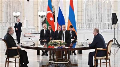 روسيا وأرمينيا وأذربيجان تؤكد أهمية اتخاذ إبرام معاهدة سلام بين باكو ويريفان