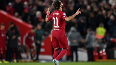 محمد صلاح ينتقم لليفربول من نابولي ويؤكد التأهل لثمن نهائي الأبطال