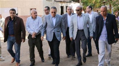 بنسبة 80%.. محافظ الشرقية يطمئن على آخر المستجدات ونسب تنفيذ 