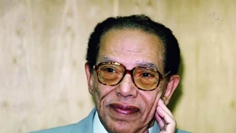 الدكتور مصطفى محمود