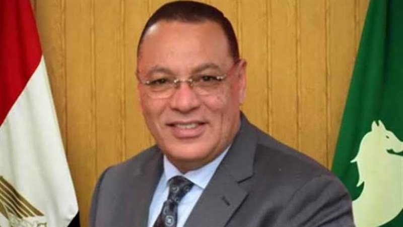 الدكتور ممدوح غراب