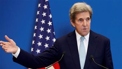 جون كيري: مصر تضرب مثالًا لدول المنطقة في الالتزام بالعمل المناخي