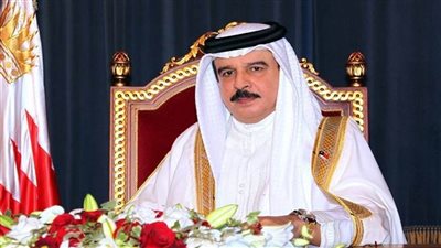 عاهل البحرين: جهود شيخ الأزهر في نشر ثقافة الأخوة الإنسانية