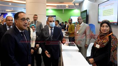 محافظ كفر الشيخ يشارك في مؤتمر المبادرة الوطنية للمشروعات الخضراء الذكية