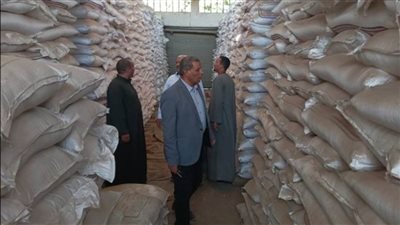 ضبط 2.5 طن دقيق و500 علبة سجائر مجهولة المصدر بالقليوبية 