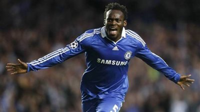 مايكل إيسيان الزمالك الفريق  المفضل.. ويكشف عن أفضل لاعب إفريقي