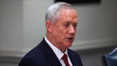 جانتس: إسرائيل تتجه للانقسام والتطرف وتحتاج لتشكيل حزب وسطي عابر للكتل