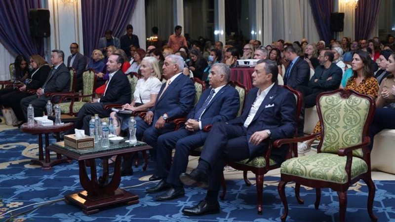 محاضرة.. لحواس احتفالا