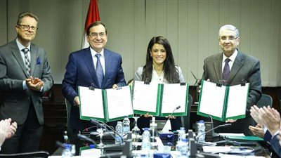 إعلان نوايا مصري- ألماني للتعاون في مجال الهيدروجين الأخضر والغاز الطبيعي المُسال