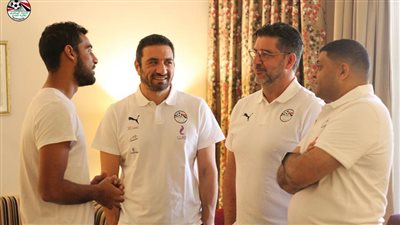 فيتوريا يستقبل لاعبي المنتخب في اليوم الأول للمعسكر..وسلبية مسحة الفريق