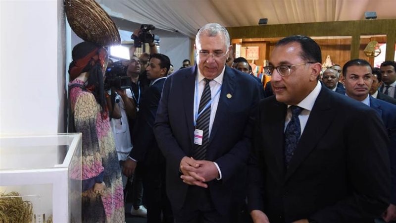 رئيس الوزراء يتفقد