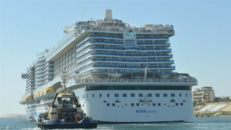 قناة السويس