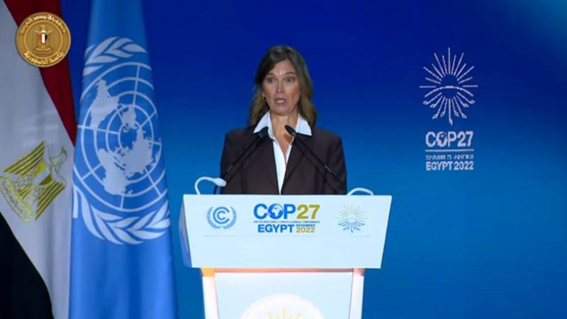 فيرونكا إيرنج رئيس