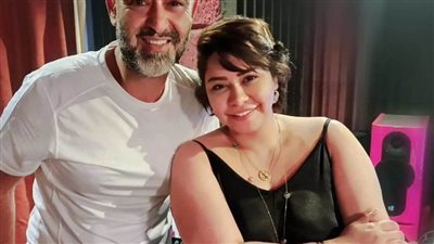 مدير أعمال شيرين يكشف سبب انسحابه