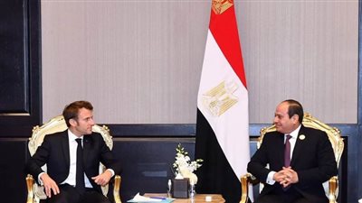 الرئيس عبد الفتاح السيسي يستقبل رئيس فرنسا على هامش قمة المناخ
