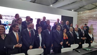 رئيس الوزراء يشهد توقيع عدد من اتفاقيات الشراكة وخطابات النوايا ضمن فعاليات cop27