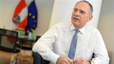 وزير داخلية النمسا: نواجه أزمة بسبب تزايد اللاجئين بعد الحرب الروسية الأوكرانية