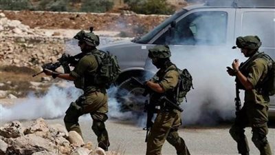 استشهاد فلسطيني وإصابة خمسة آخرين بالرصاص في جنين والخليل