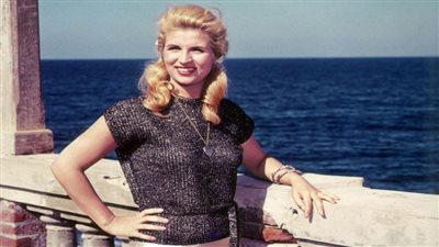 95 عامًا على ميلاد بنت 