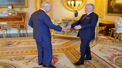 عاهل الأردن وملك بريطانيا يؤكدان حرصهما على تعزيز العلاقات الثنائية