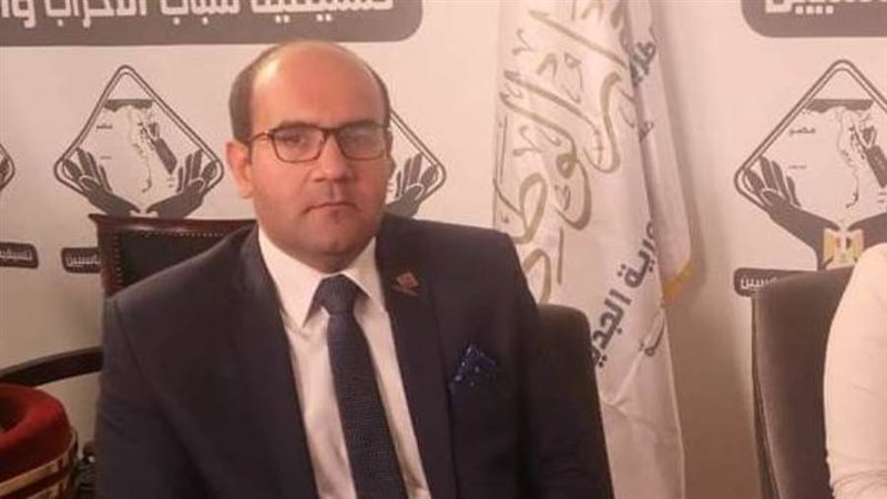 مصطفي أبوزيد