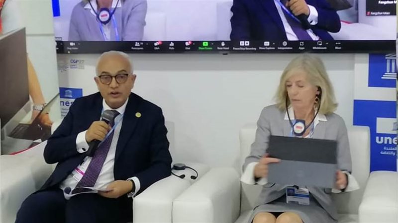 وزير التعليم متحدثا