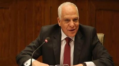 محافظ الجيزة: مبادرة المشروعات الخضراء الذكية تستهدف تعزيز العمل المناخي