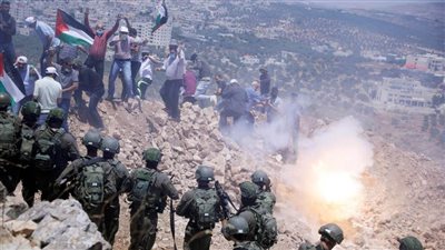 إصابات في مواجهات مع الاحتلال خلال مسيرات شعبية في الضفة الغربية