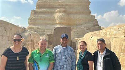 عاجل.. منطقة الأهرامات والمتحف المصري بالتحرير يستقبلان رئيس جمهورية جزر الكوك