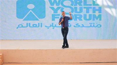 جلسة نقاشية حول أسباب وحلول ندرة المياه بالمنطقة الخضراء COP27 