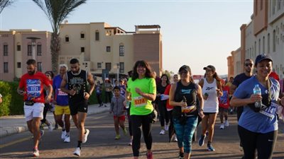 ١٠٠٠ متسابق من٤٠ دولة يشاركون في ماراثون مهرجان البحر الأحمر 