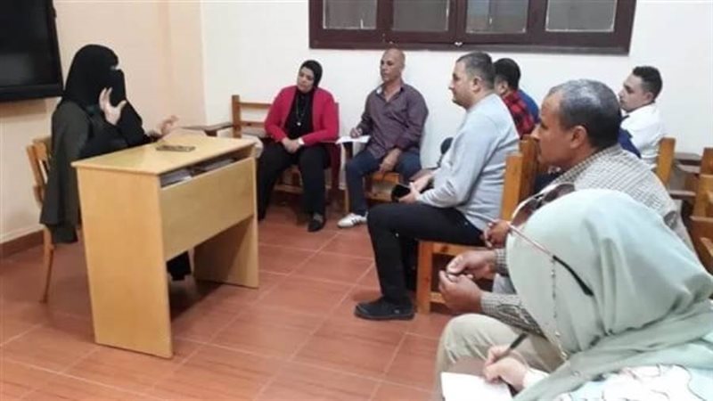 جانب من الندوة