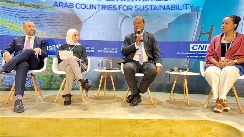 د خالد حنفي خلال