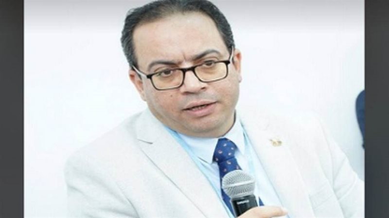 الدكتور جميل حلمي