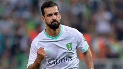  عبد الله السعيد: الأهلي يحاول تدمير مستقبلي