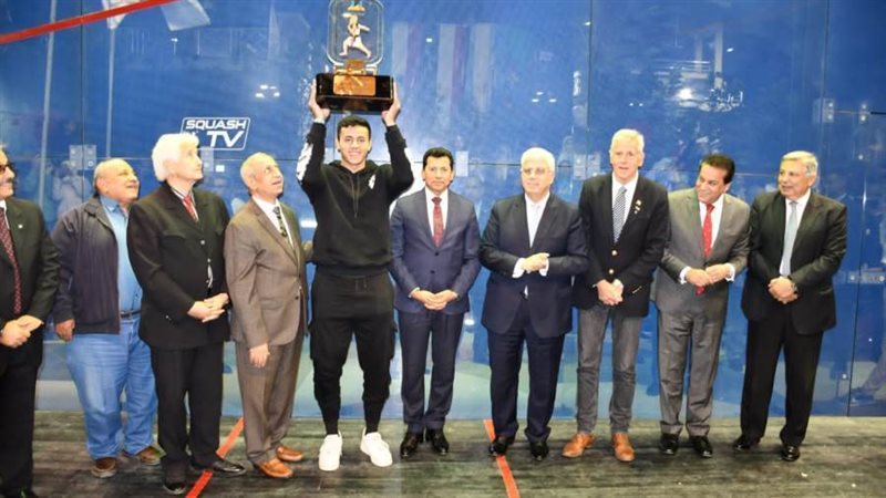 د. أشرف صبحى