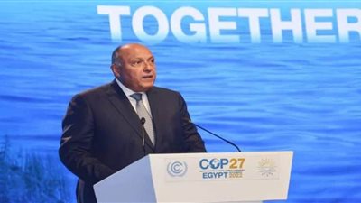 شكري: الرئاسة المصرية لمؤتمر المناخ تولي أهمية كبيرة للتفاعل مع دائرة الشباب والأطفال 