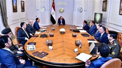 عاجل| وزيري: الرئيس السيسي وجه بأن تكون المنطقة المحيطة بالمتحف المصري من أهم المناطق السياحية في العالم