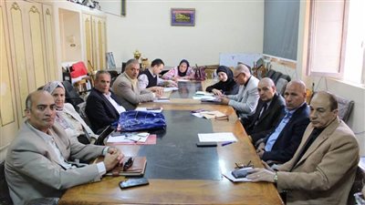 تعليم المنيا.. توعية الطلاب بمخاطر التنمر بالمدارس واستثمار طاقتهم بالأنشطة المدرسية