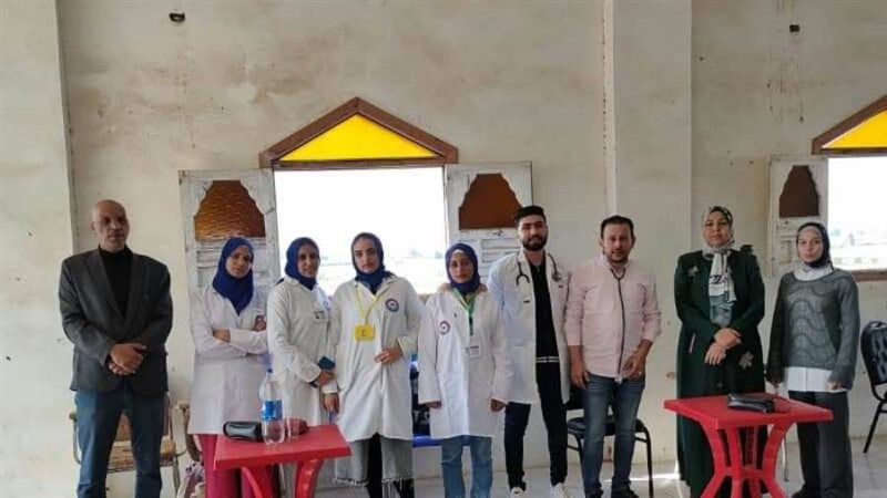 الكشف على 437 مواطن