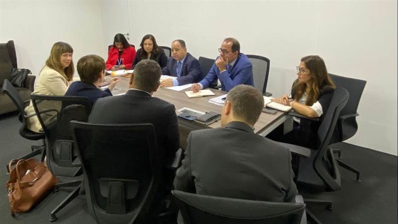 وزير المالية الدكتور