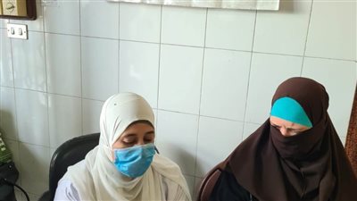 فحص ١٥١٦ مواطنًا في قافلة طبية مجانية بقرية حراء بالبحيرة